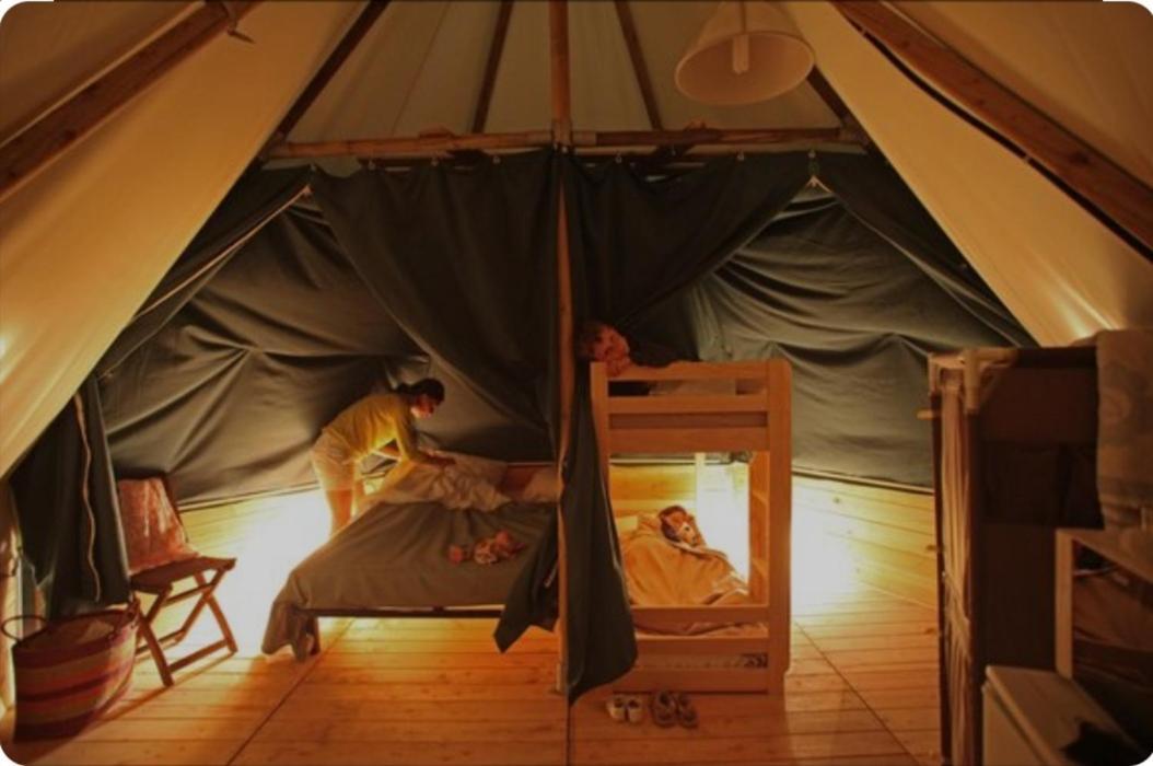 Camping Le Bois De Pins Салз-ле-Шато Экстерьер фото